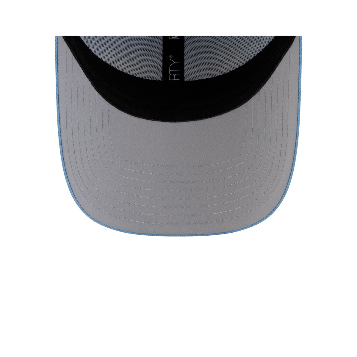 Dallas Cowboys Red. White & Blue 39THIRTY Stretch Fit Hat